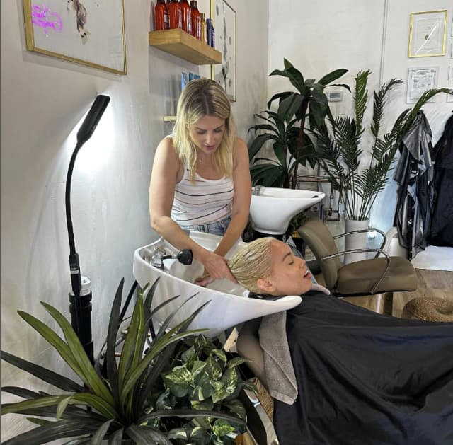 Deep Conditioning Treatment with Haircut & Blow Dry