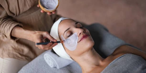 90 Minute Facial Retreat