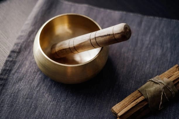 One 60 minute Private Sound Bath Meditation