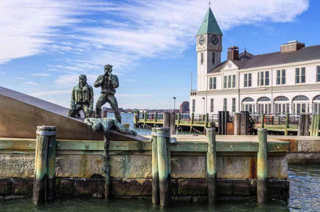 Battery Park New York Self-Guided Walking Tour