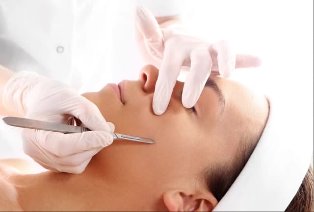 Brightening w/ Demaplanning Facial