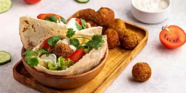 Falafel Wrap