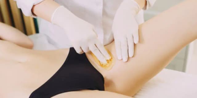 Women's Bikini Brazilian Wax
