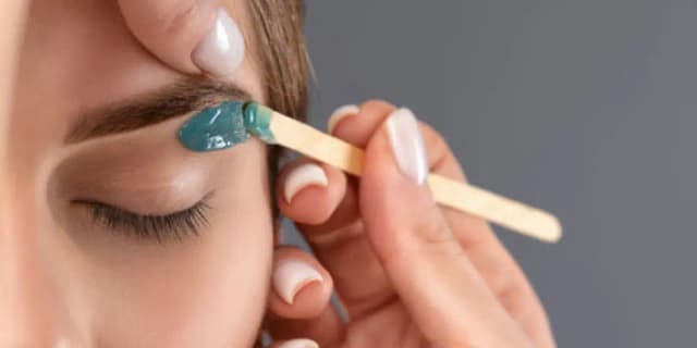 Deluxe Brow Wax