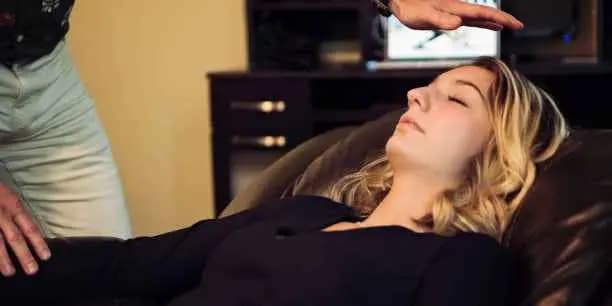 60-Minute Hypnosis Tune-In Session