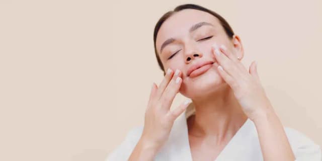 Beach Glow Facial