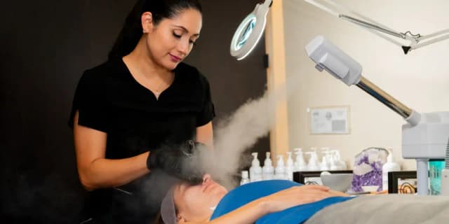 Special Radiance Renewal Facial