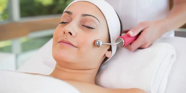 Microchanneling Facial